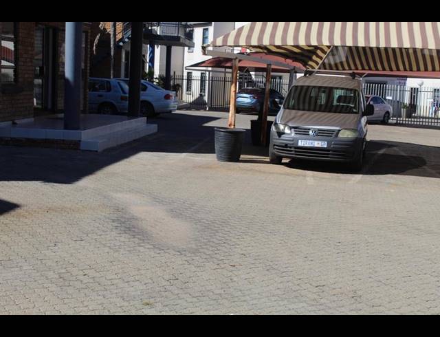 BUSINESS FOR SALE IN HALFWAY HOUSE